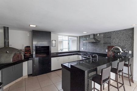 Apartamento à venda com 149m², 4 quartos e 2 vagasÁrea comum - Churrasqueira