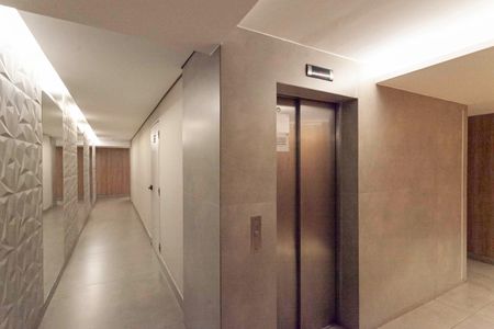 Apartamento à venda com 149m², 4 quartos e 2 vagasHall social