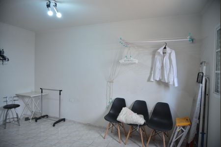 Casa à venda com 320m², 5 quartos e 4 vagasQuarto 5