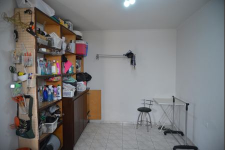 Casa à venda com 320m², 5 quartos e 4 vagasQuarto 6