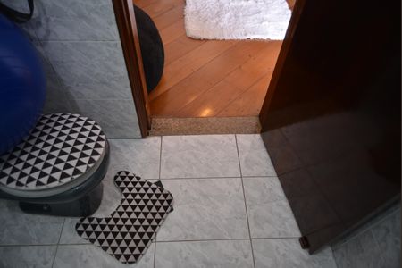 Casa à venda com 320m², 5 quartos e 4 vagasBanheiro da Suite 3