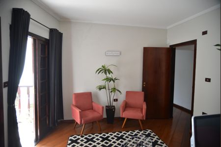 Casa à venda com 320m², 5 quartos e 4 vagasQuarto Suite 1