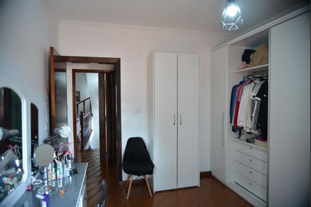 Casa à venda com 320m², 5 quartos e 4 vagasQuarto 4