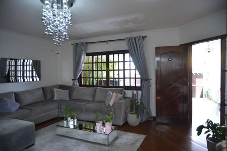 Sala de casa à venda com 5 quartos, 320m² em Vila Sao Pedro, Santo André