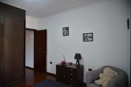 Casa à venda com 320m², 5 quartos e 4 vagasQuarto Suite 2