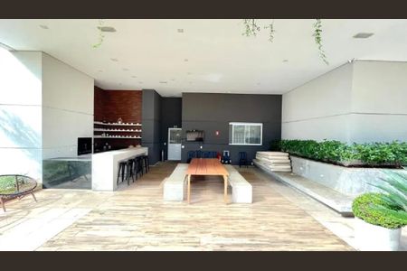 Apartamento à venda com 250m², 4 quartos e 4 vagasÁrea comum - Churrasqueira