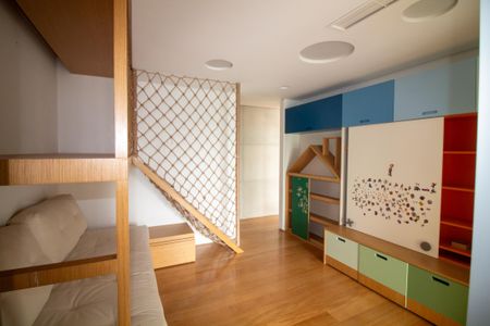 Apartamento à venda com 250m², 4 quartos e 4 vagasSuíte 1