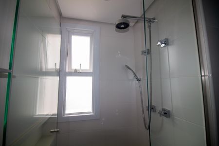 Apartamento à venda com 250m², 4 quartos e 4 vagasBanheiro da Suíte 1