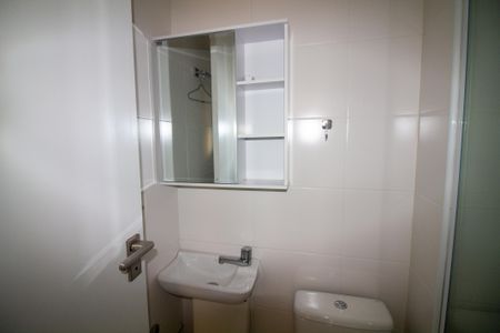 Apartamento à venda com 250m², 4 quartos e 4 vagasBanheiro de Serviço