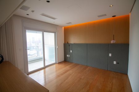 Apartamento à venda com 250m², 4 quartos e 4 vagasSuíte 4