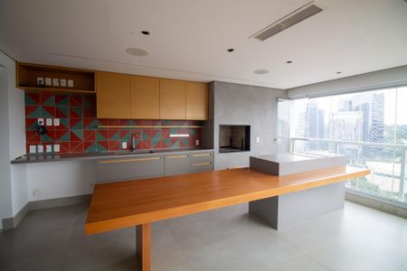 Apartamento à venda com 250m², 4 quartos e 4 vagasCozinha - Churrasqueira