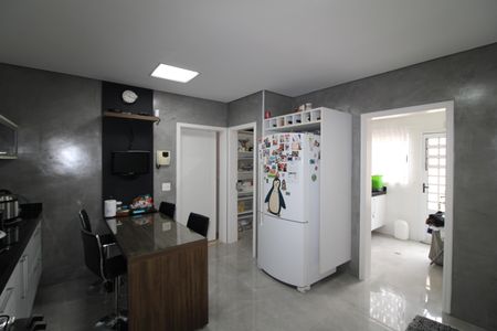 Casa à venda com 252m², 3 quartos e 4 vagasCozinha