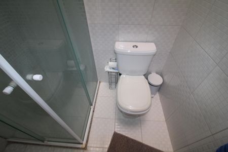 Casa à venda com 252m², 3 quartos e 4 vagasQuarto 3 - Banheiro