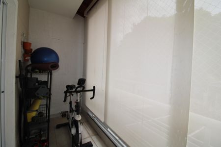 Casa à venda com 252m², 3 quartos e 4 vagasQuarto 3 - Varanda