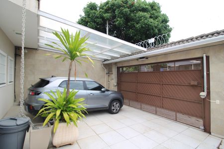 Casa à venda com 252m², 3 quartos e 4 vagasGaragem
