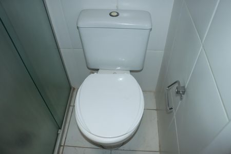 Casa de condomínio para alugar com 110m², 4 quartos e 2 vagasBanheiro