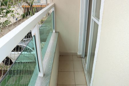 Casa de condomínio para alugar com 110m², 4 quartos e 2 vagasSacada Suíte