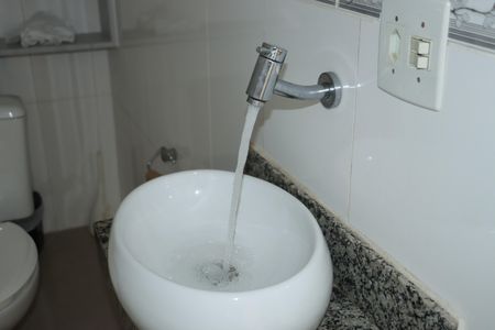 Casa de condomínio para alugar com 110m², 4 quartos e 2 vagasLavabo