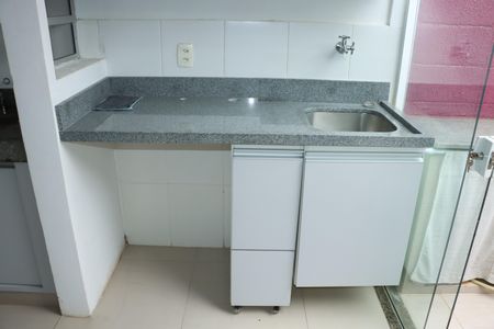 Casa de condomínio para alugar com 110m², 4 quartos e 2 vagasÁrea de Serviço