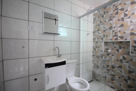 Banheiro Social de kitnet/studio para alugar com 1 quarto, 20m² em Cidade Intercap, Taboão da Serra
