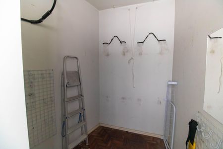 Apartamento à venda com 64m², 1 quarto e sem vaga Apartamento à venda com 64m², 1 quarto e sem vagaQuarto de Serviço