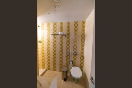 Apartamento à venda com 64m², 1 quarto e sem vaga Apartamento à venda com 64m², 1 quarto e sem vagaBanheiro