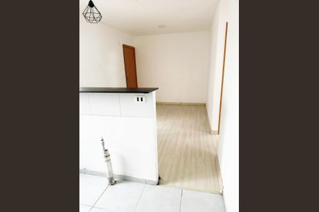 Cozinha de apartamento para alugar com 2 quartos, 39m² em Canudos, Novo Hamburgo