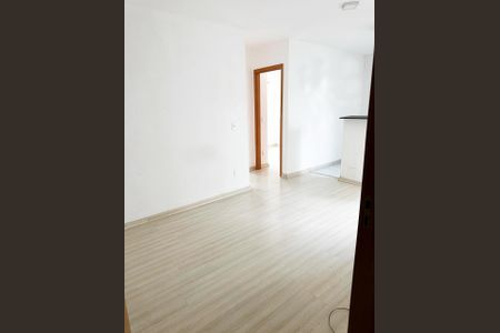 Sala de apartamento para alugar com 2 quartos, 39m² em Canudos, Novo Hamburgo