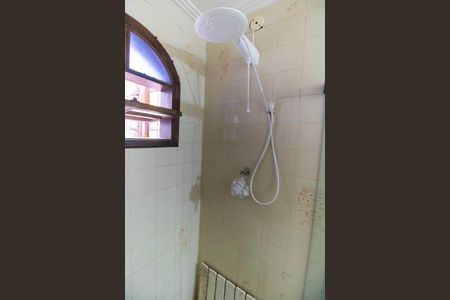 Casa à venda com 400m², 5 quartos e 6 vagasBanheiro da Suíte