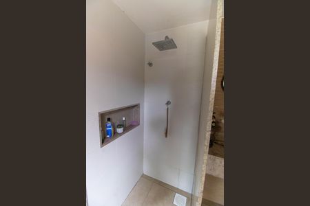 Casa à venda com 400m², 5 quartos e 6 vagasBanheiro Externo