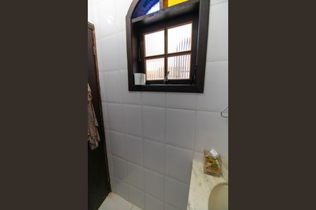 Casa à venda com 400m², 5 quartos e 6 vagasBanheiro de serviço