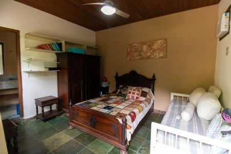 Casa à venda com 400m², 5 quartos e 6 vagasSuíte Externa 