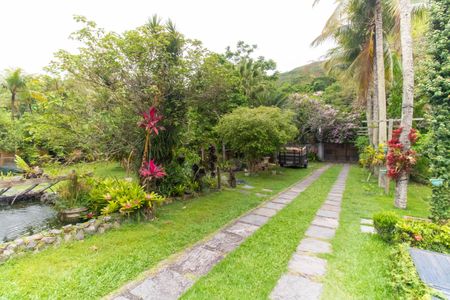 Casa à venda com 400m², 5 quartos e 6 vagasÁrea externa