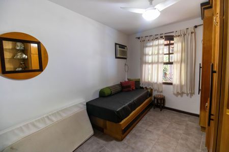 Casa à venda com 400m², 5 quartos e 6 vagasQuarto 2