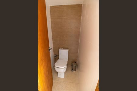 Casa à venda com 400m², 5 quartos e 6 vagasBanheiro Externo