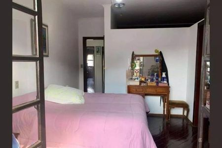 Casa à venda com 362m², 4 quartos e 4 vagasFoto 13