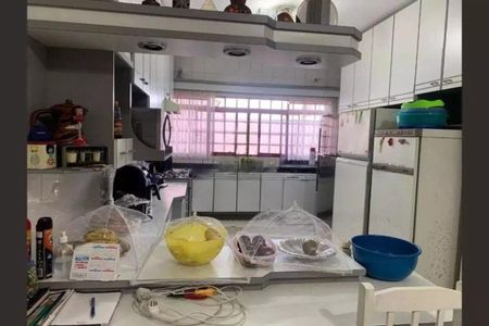 Casa à venda com 362m², 4 quartos e 4 vagasFoto 07