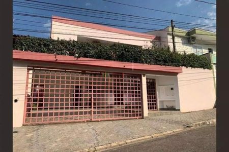 Casa à venda com 362m², 4 quartos e 4 vagasFoto 01