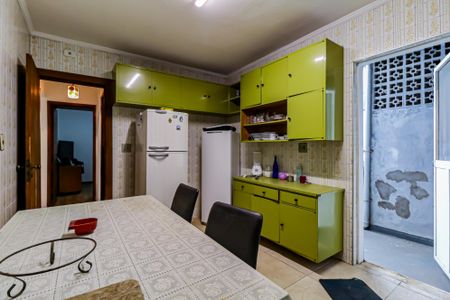 Casa para alugar com 165m², 2 quartos e 2 vagas Casa para alugar com 165m², 2 quartos e 2 vagasCozinha