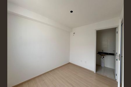 Apartamento para alugar com 66m², 3 quartos e 1 vagaSuíte