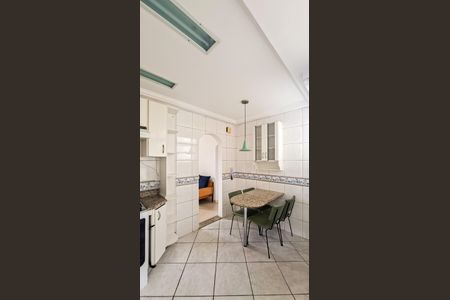 Apartamento para alugar com 60m², 2 quartos e 1 vagaCozinha 