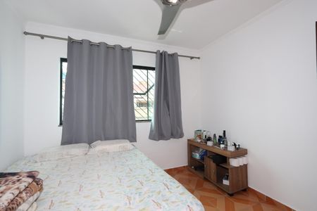 Casa à venda com 82m², 2 quartos e 2 vagasQuarto 1