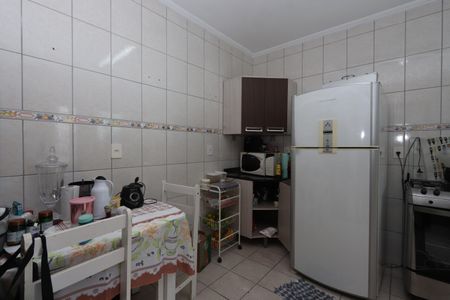 Casa à venda com 82m², 2 quartos e 2 vagasCozinha