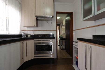 Apartamento à venda com 164m², 2 quartos e 2 vagasCozinha