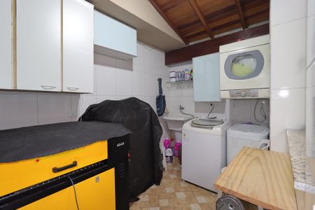 Apartamento à venda com 164m², 2 quartos e 2 vagasÁrea de Serviço