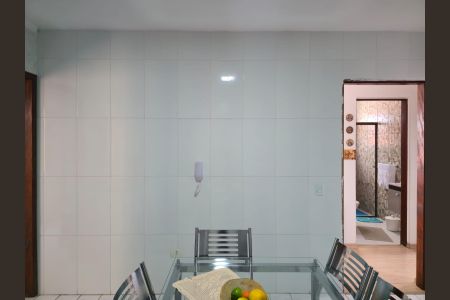 Apartamento à venda com 97m², 2 quartos e 1 vagaCozinha 