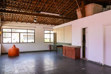 Casa à venda com 299m², 5 quartos e 2 vagasTerraço - 3º Piso