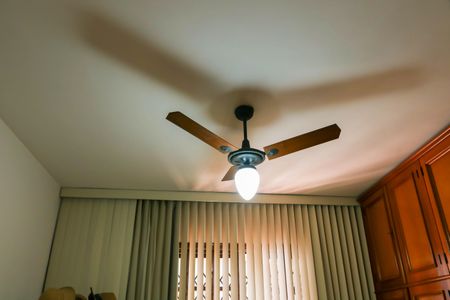 Casa à venda com 299m², 5 quartos e 2 vagasQuarto 2 Suite Canadense 2º Piso