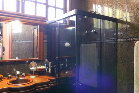 Casa à venda com 299m², 5 quartos e 2 vagasBanheiro da Suite Canadense 2º Piso