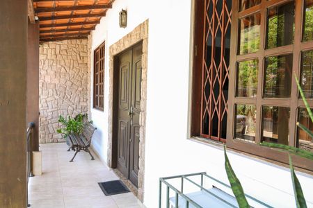 Casa à venda com 299m², 5 quartos e 2 vagasVaranda da Sala